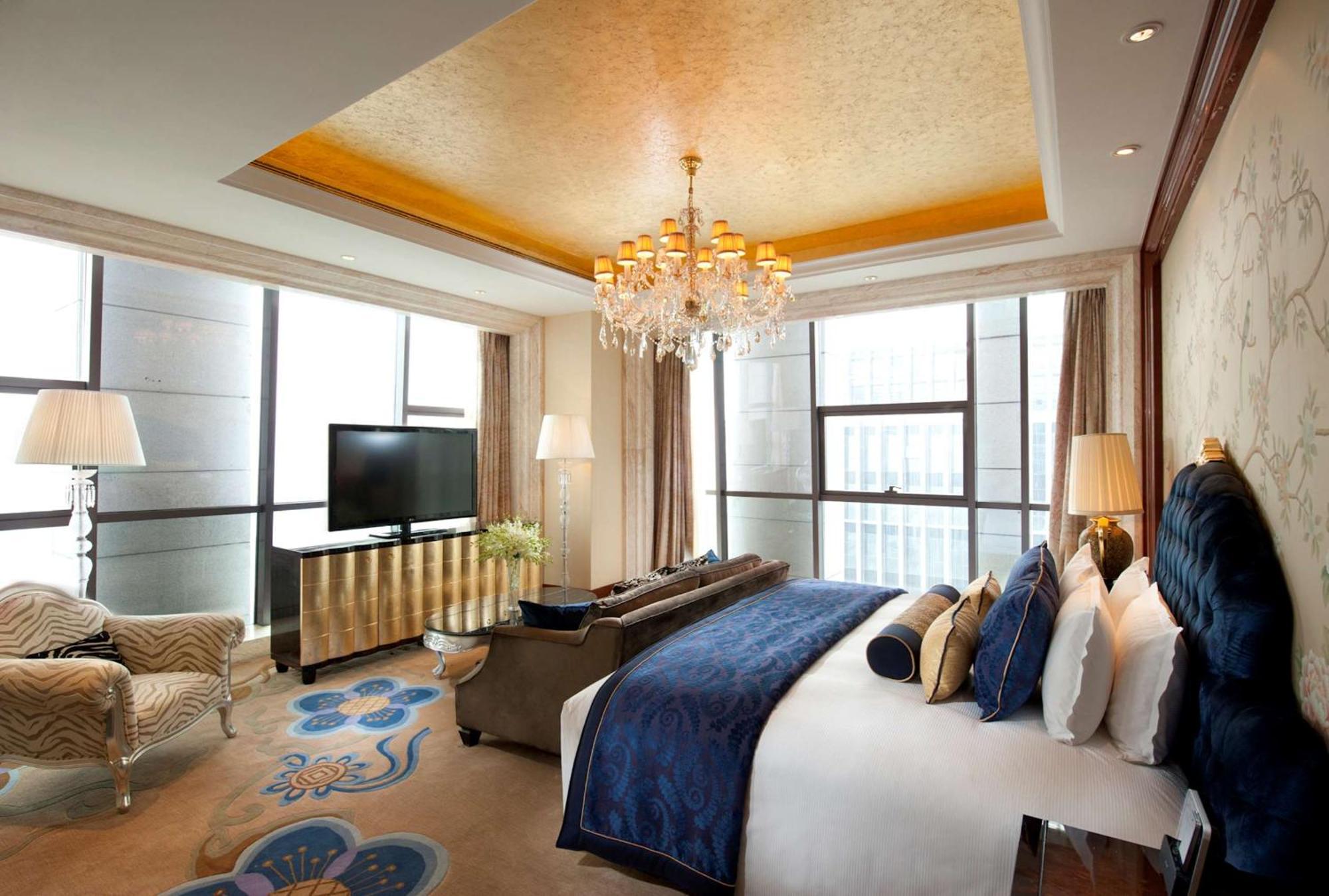 Отель Hilton Nanjing Нанкин Экстерьер фото